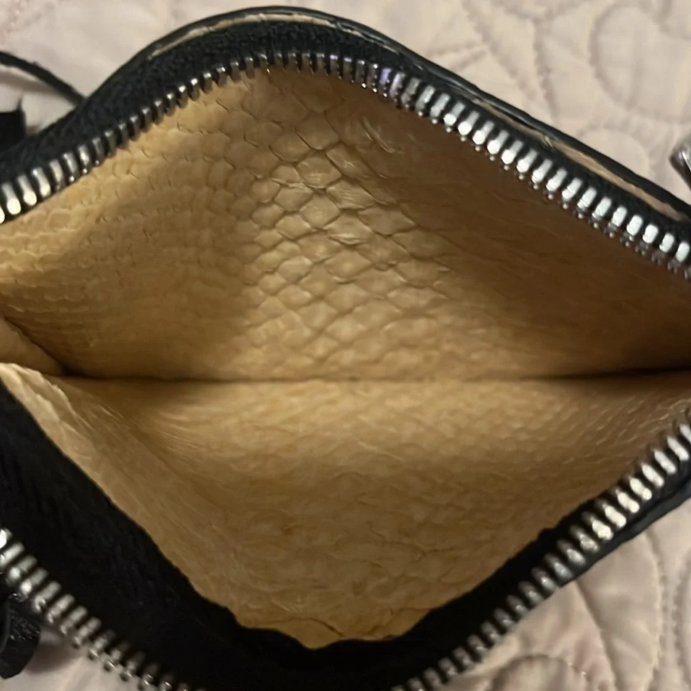 Snakeskin Embossed Studded Floral Zipper Suede Fringe Handle Pouch Card Holder